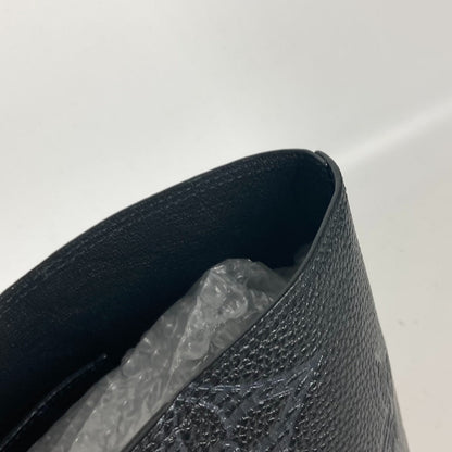 Louis Vuitton Shoulder Bag M57290 Leather Black Monogram Giant Shadow Hippo Voyage Nv Mens