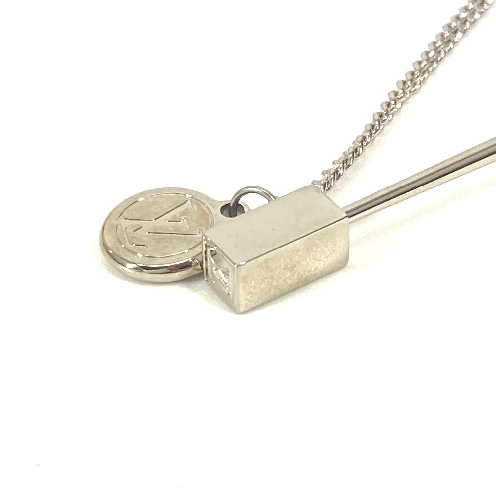 Louis Vuitton Brooch Mp1799 Metal Silver Charm Brooch Traveler Stamps
