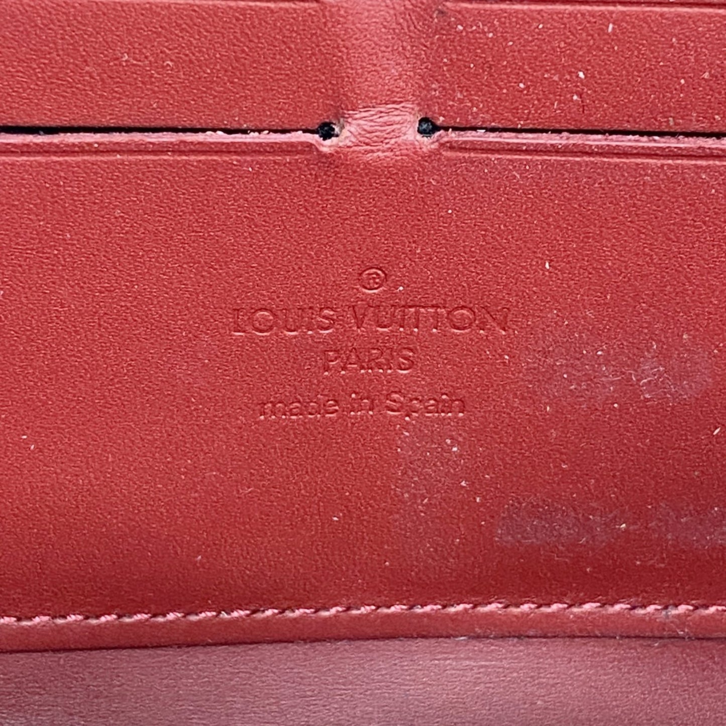 Louis Vuitton Vernis Zippy Wallet M91981 Pomme D'Amour