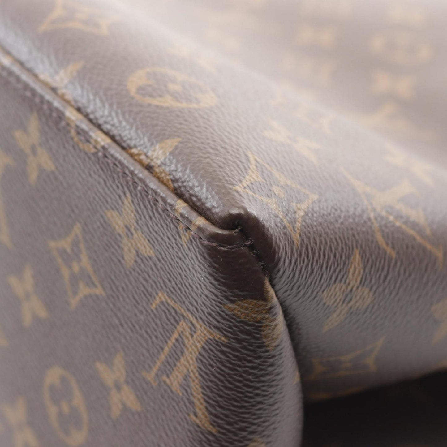 Louis Vuitton Petit Palais Mm Monogram Handbag Coated Canvas Leather