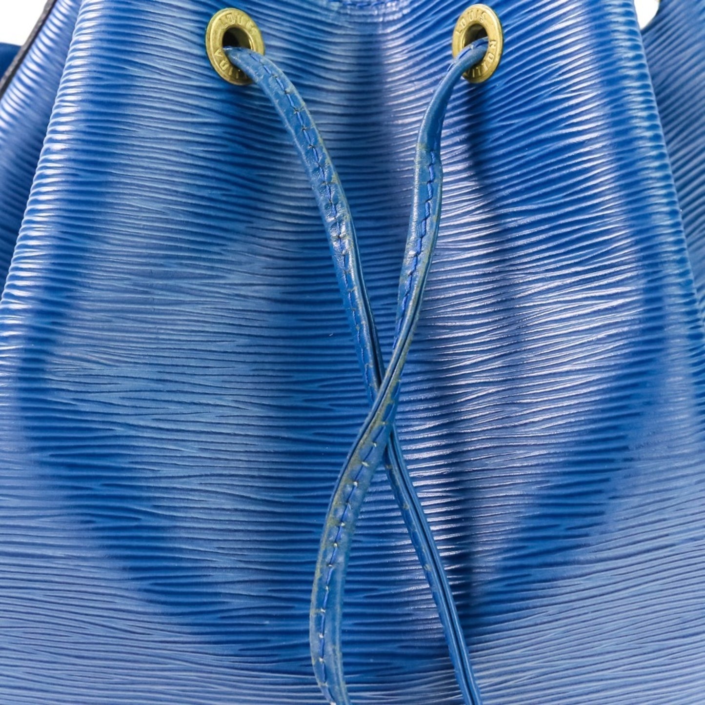 Louis Vuitton Epi Noe Drawstring One-Shoulder Bag M44005 Blue