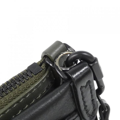 Leather Louis Vuitton Shoulder Bag