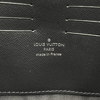 Louis Vuitton Eclipse Pochette Kasai Clutch Bag M82076