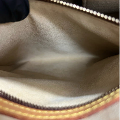 Louis Vuitton Looping Mm Monogram Leather One-Shoulder Bag/Semi-Shoulder Bag