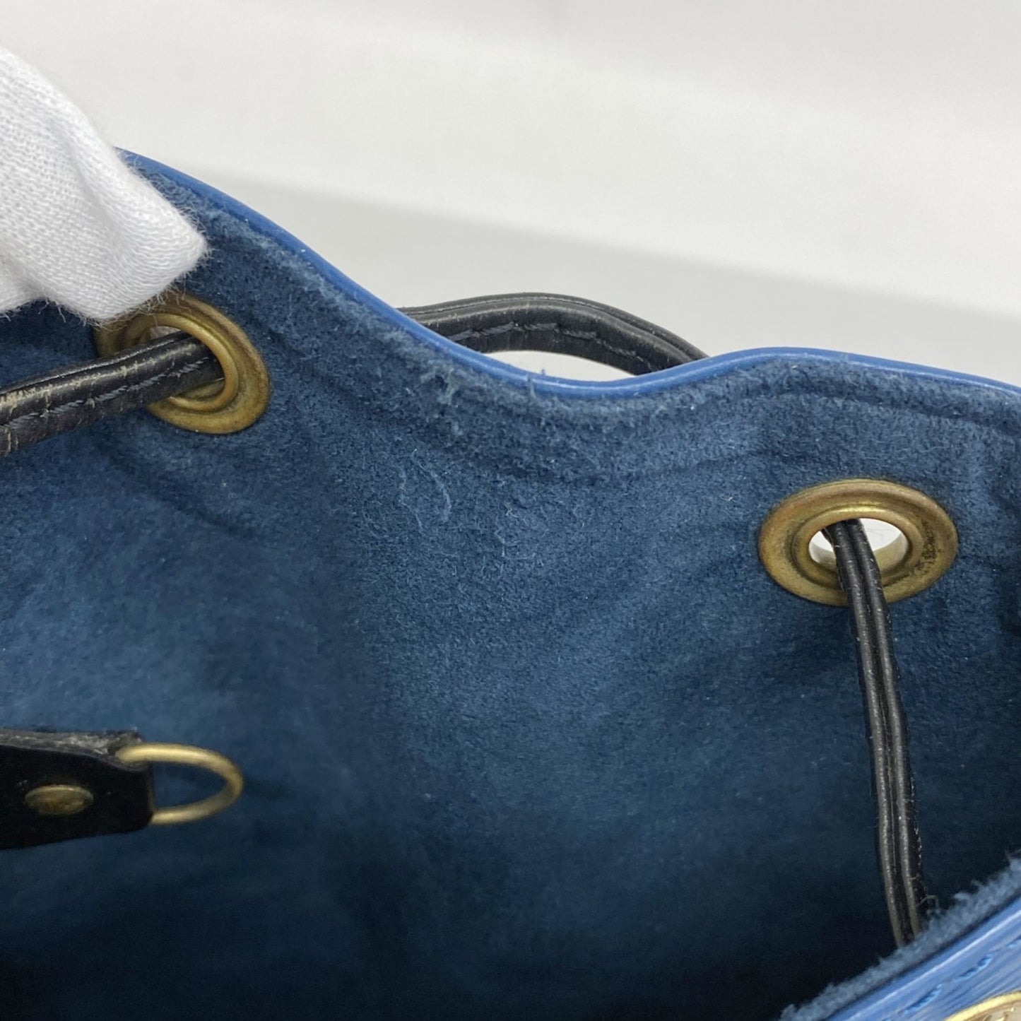 Louis Vuitton Epi Two-Tone Petit Noe Shoulder Bag M44152 Toledo Blue Noir