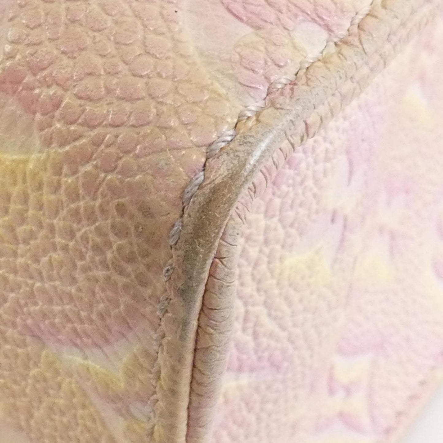 Leather Louis Vuitton Handbag