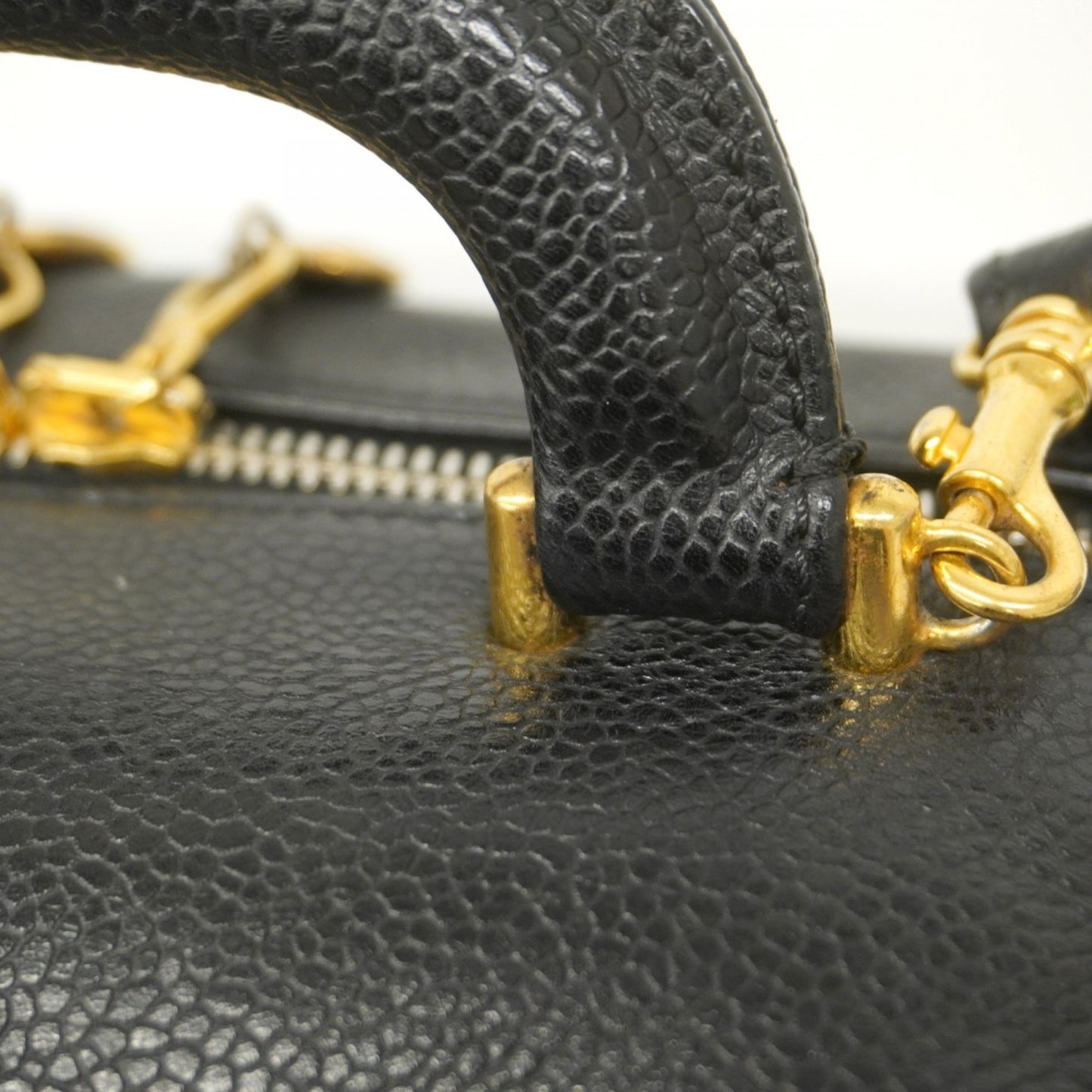 Chanel Vanity Bag In Caviar Skin