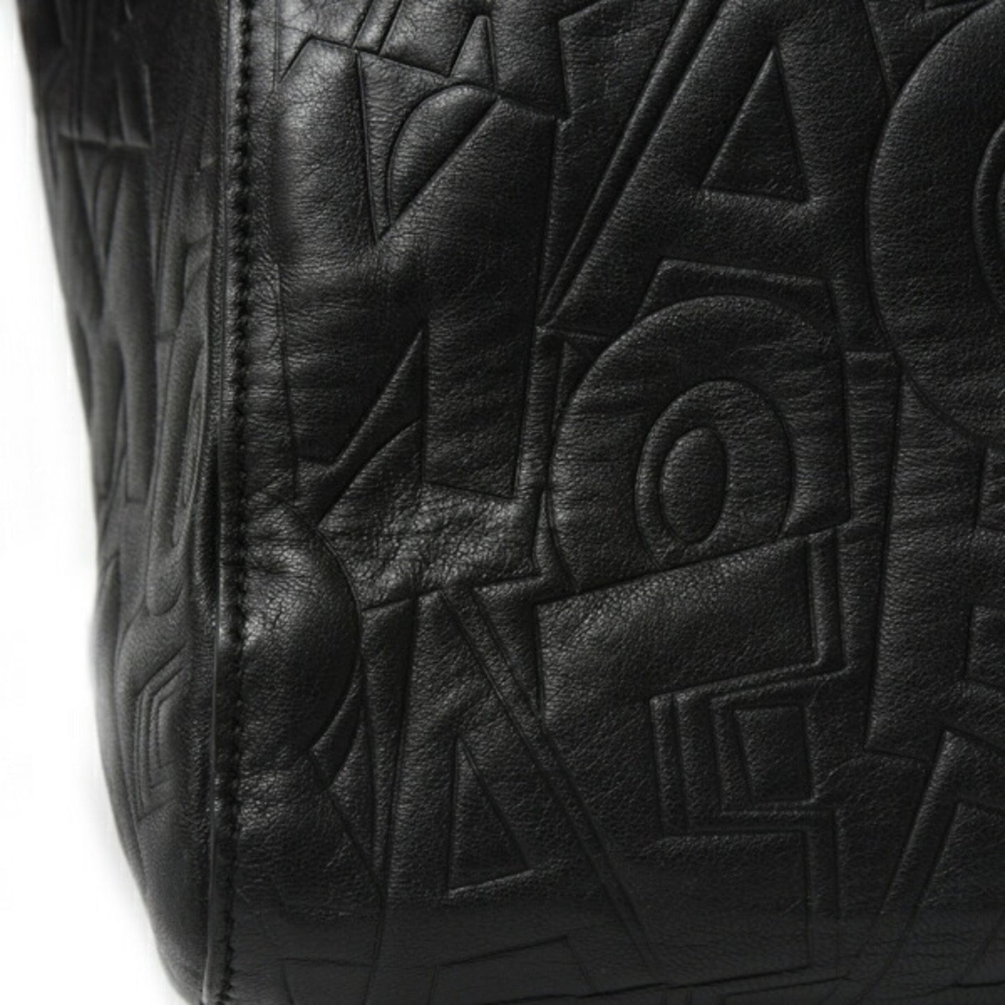 Salvatore Ferragamo Bonnie Shoulder Bag In Black Embossed Calfskin Leather (Re-21F963)