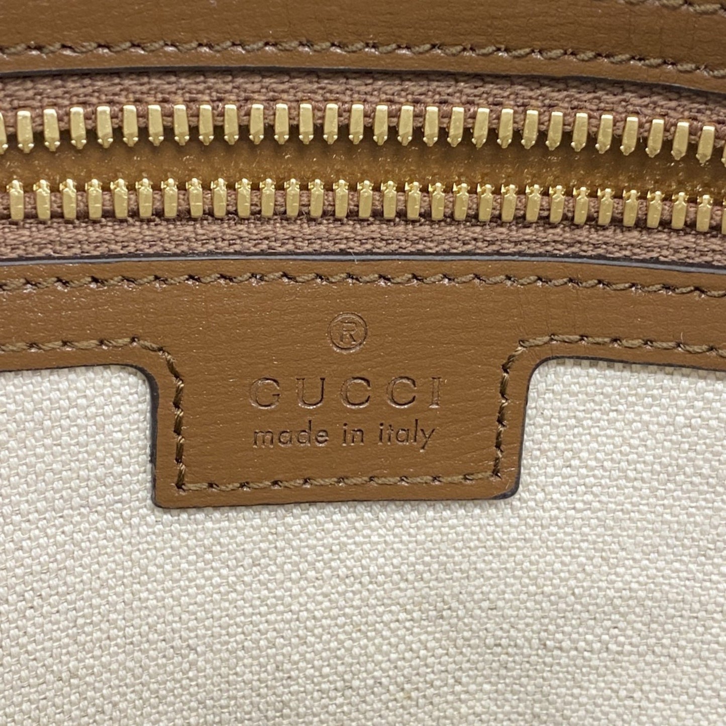 Gucci Gg Supreme Shoulder Bag 675891 Brown