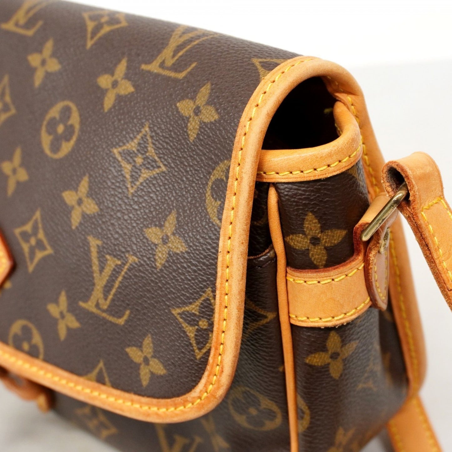 Louis Vuitton Monogram Sologne Shoulder Bag M42250 Brown