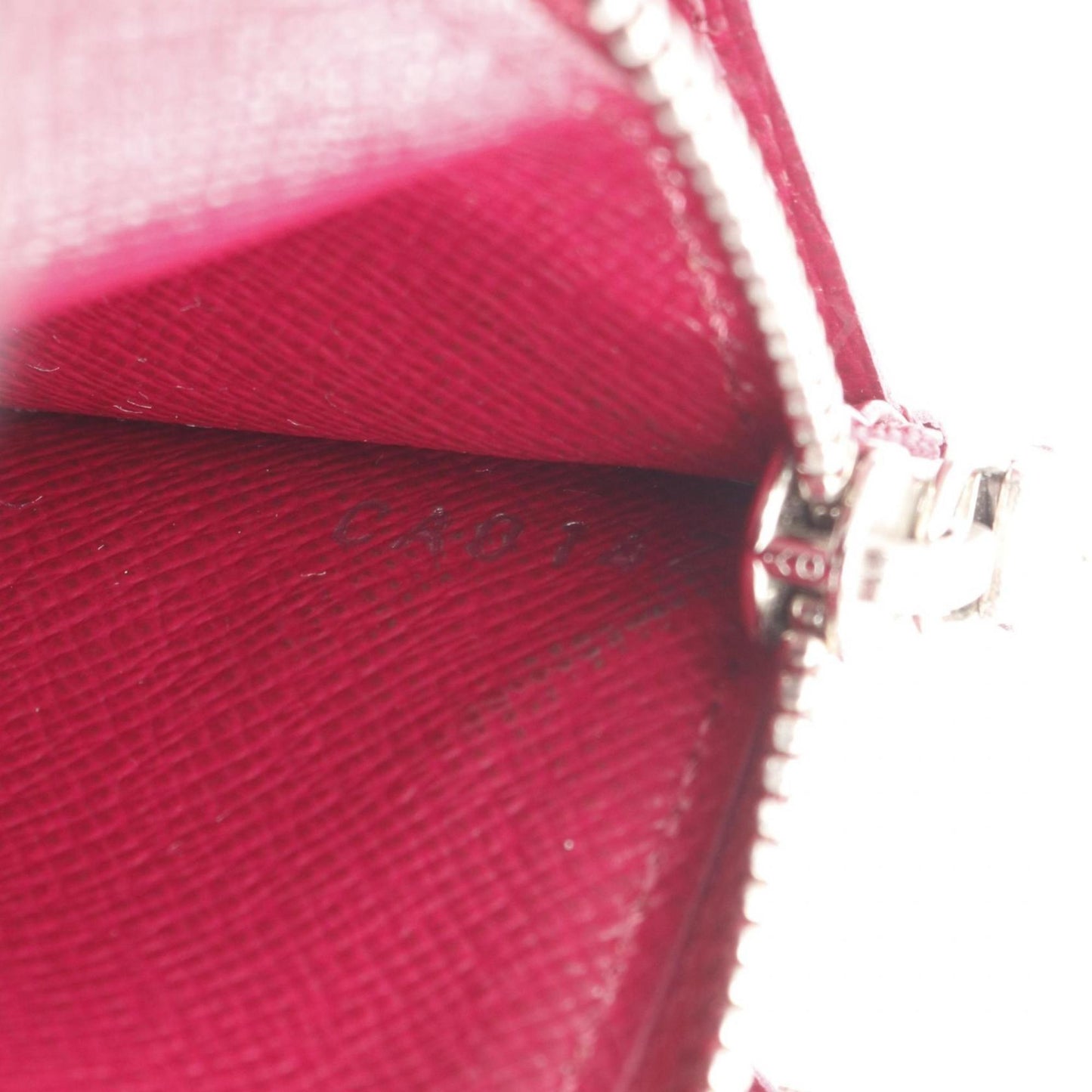 Louis Vuitton Sarah Portefeuille Bi-Fold Long Wallet In Epi Leather