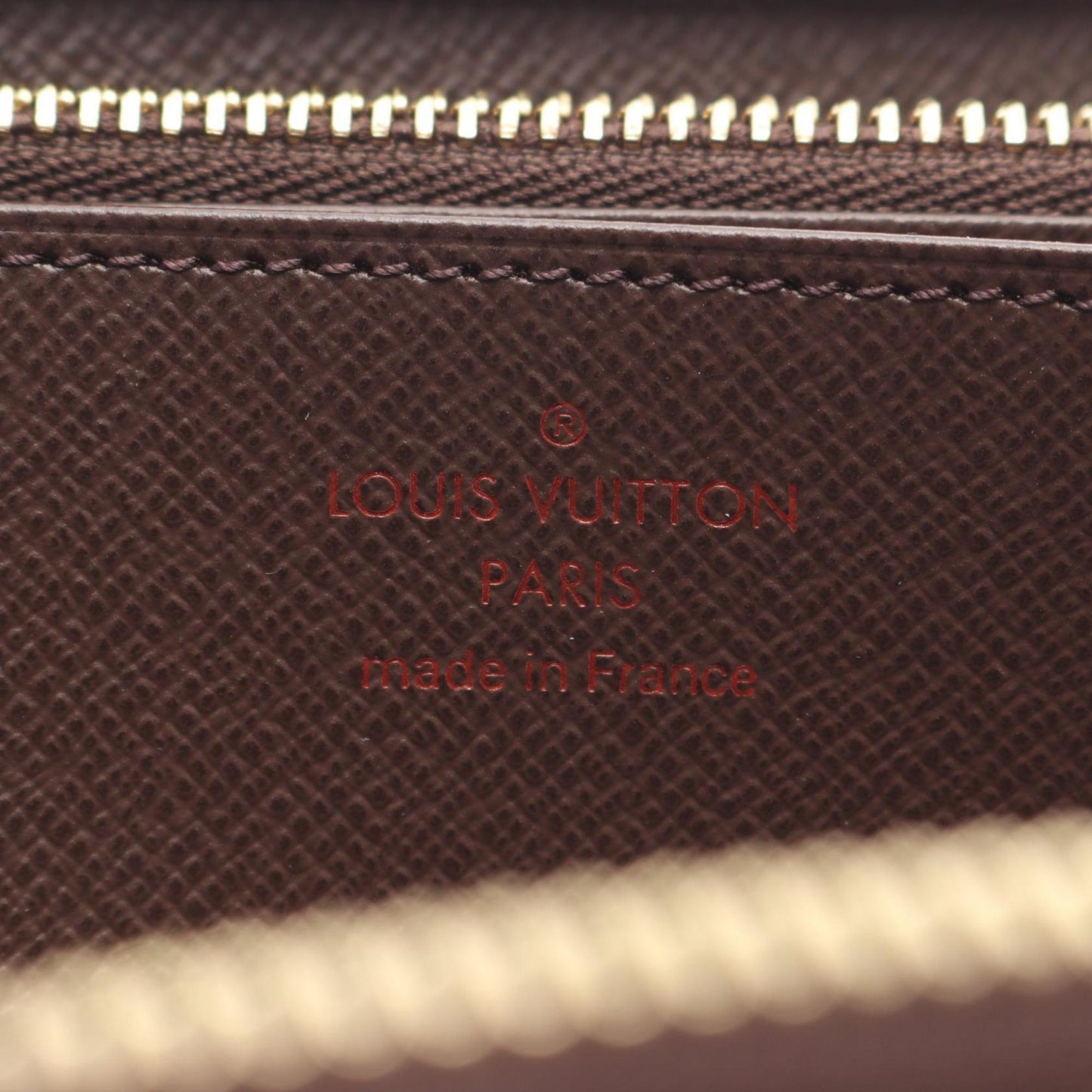 Louis Vuitton Zippy Wallet