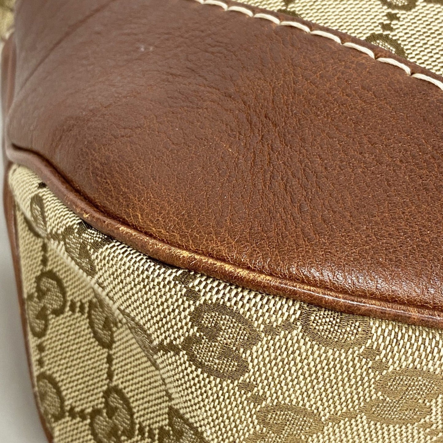 Gucci Gg Canvas Shoulder Bag 203503 Brown