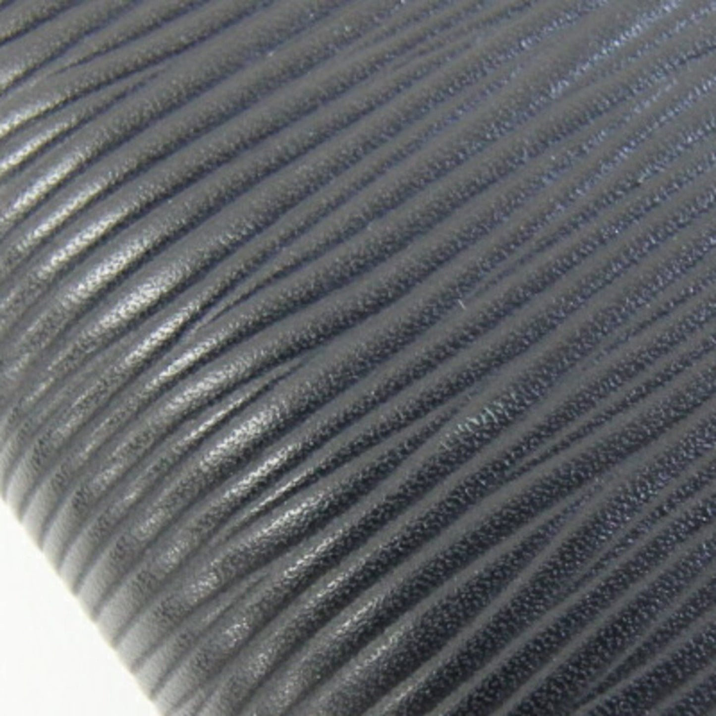 Louis Vuitton Epi Zippy Wallet Vertical M60965 Noir Black