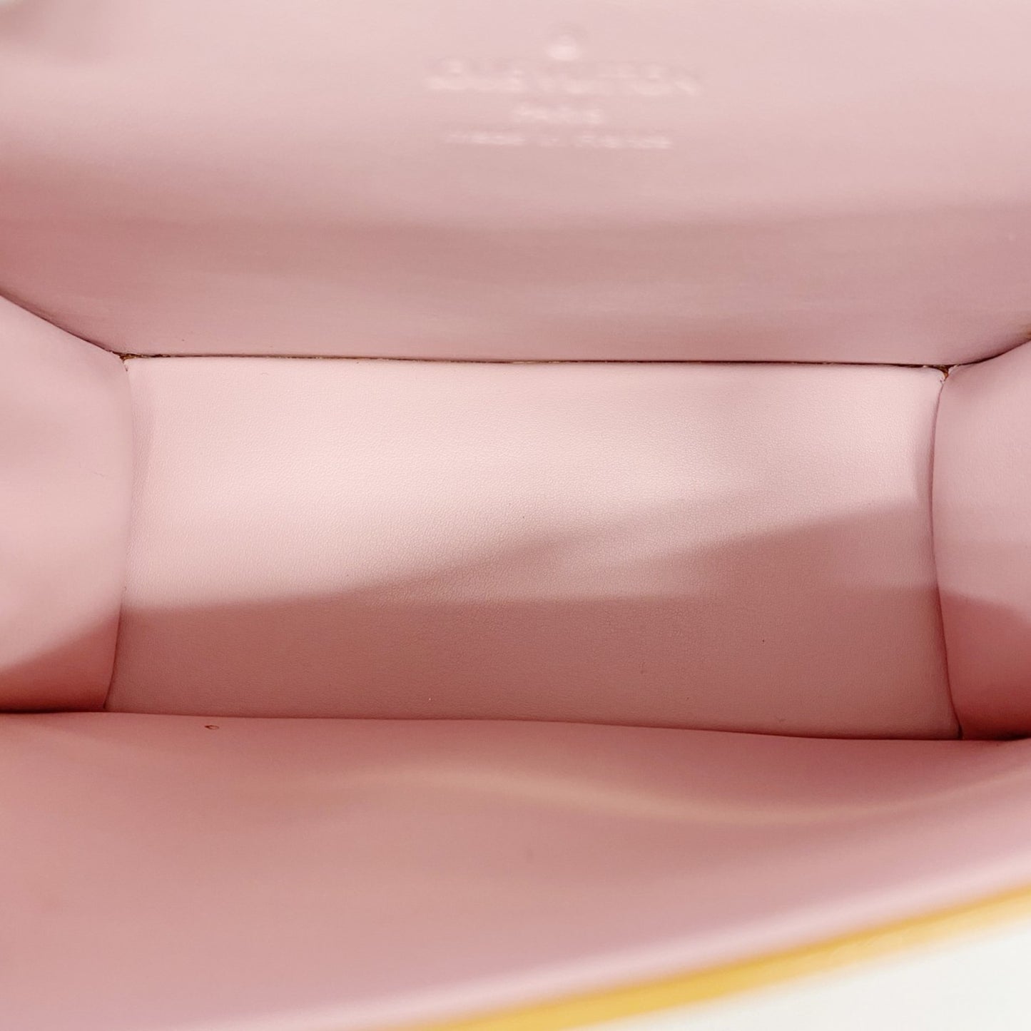 Louis Vuitton Vernis Spring Street Handbag M91033 Rose