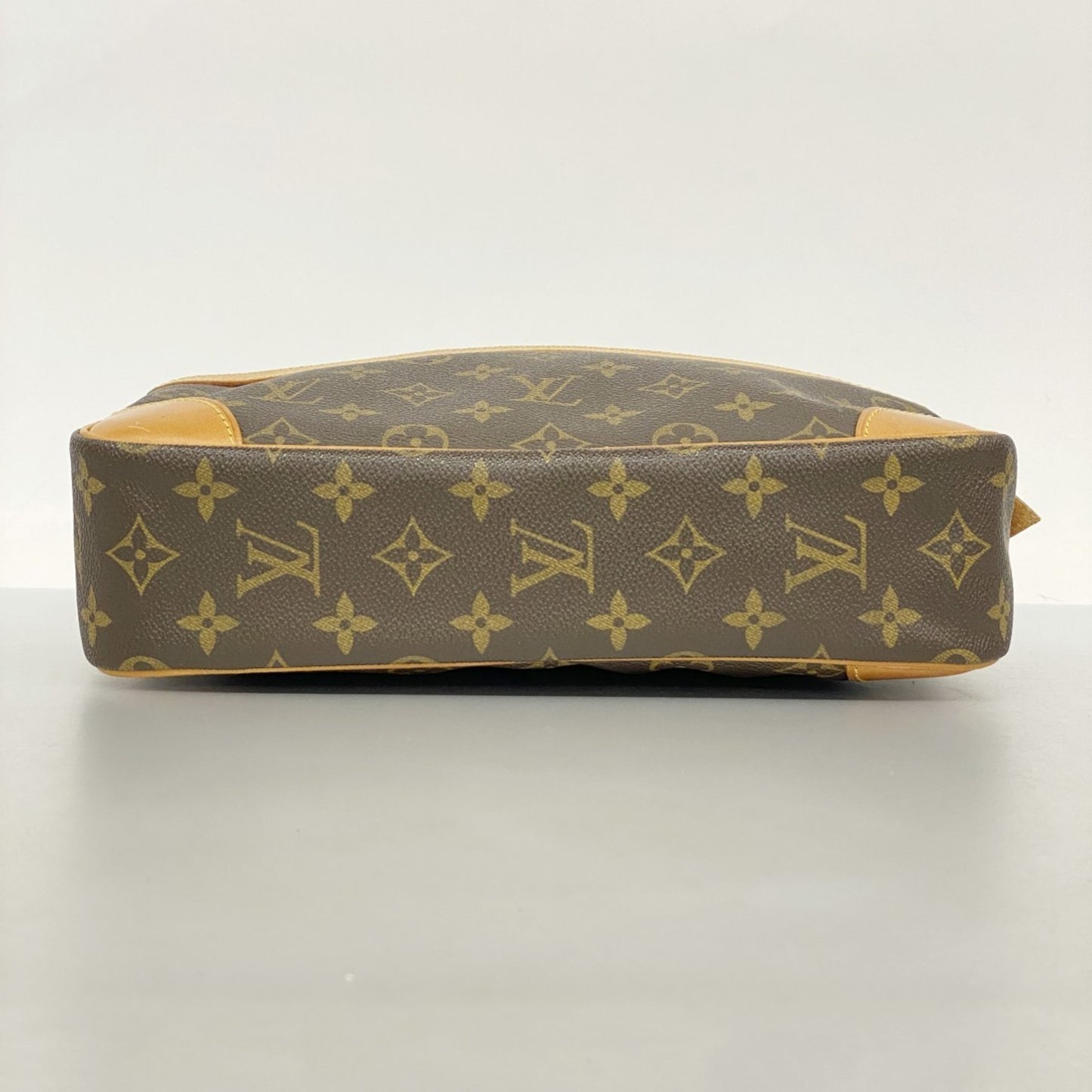 Louis Vuitton Monogram Compigne 28 Clutch Bag M51845 Brown