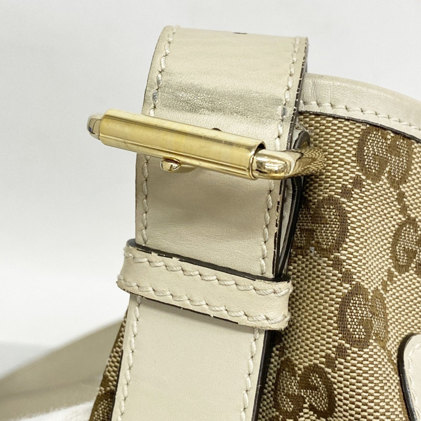 Gucci Gg Canvas Shoulder Bag 388930 Beige Champagne