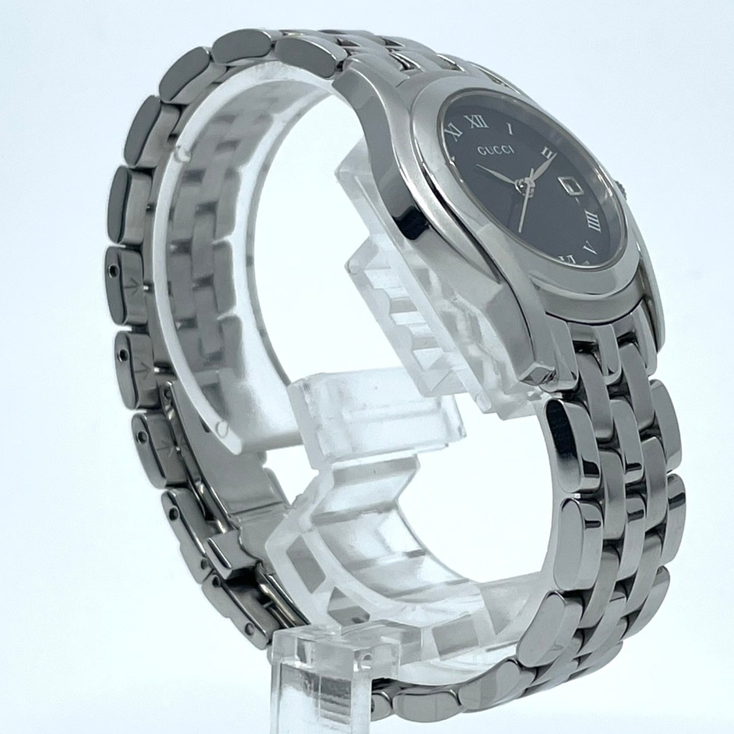 Gucci 5500L Women'S Watch With Black Dial