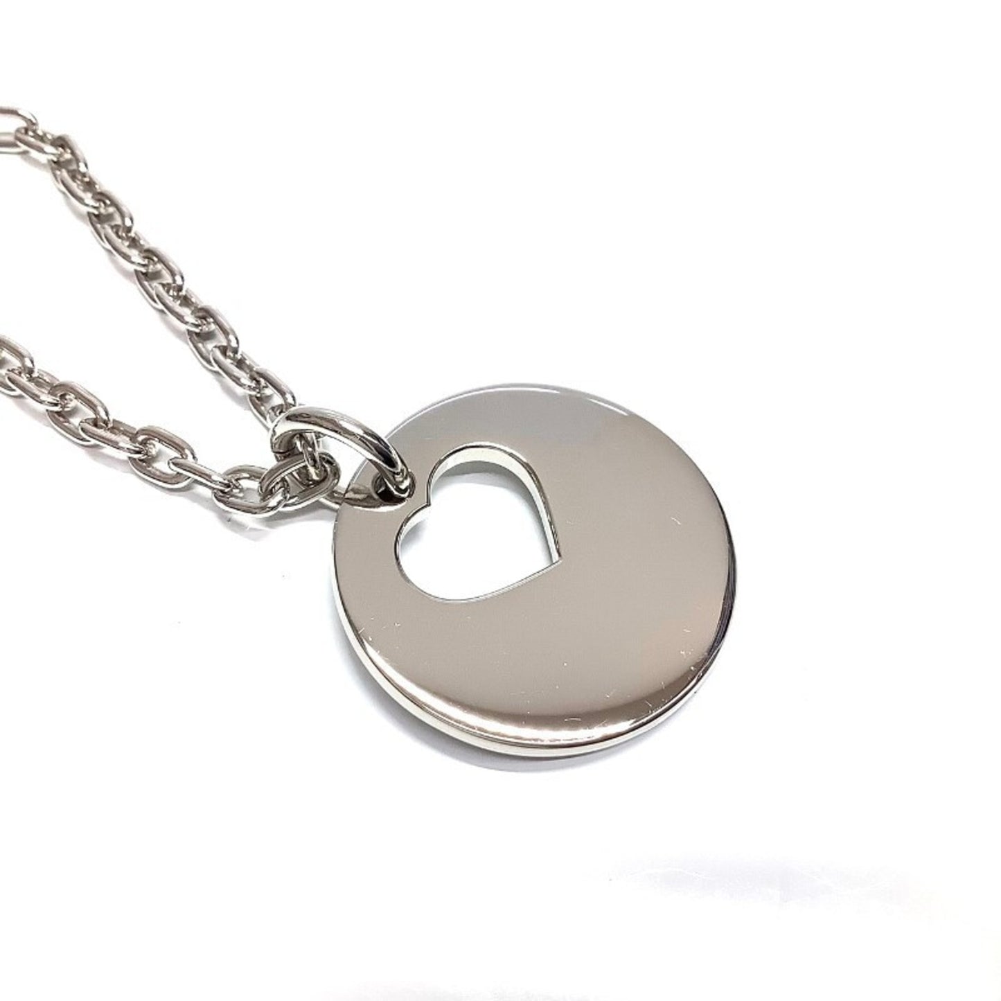 Cartier Round Heart Keychain Bag Charm Cartierja-2