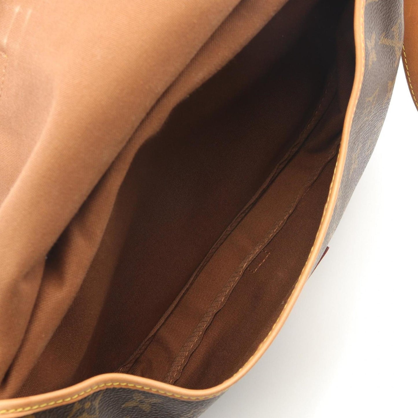 Louis Vuitton Saumur 30 Shoulder Bag