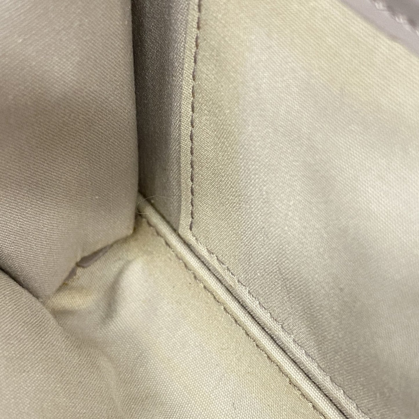 Louis Vuitton Epi Honfleur Shoulder Bag M5273B Lila