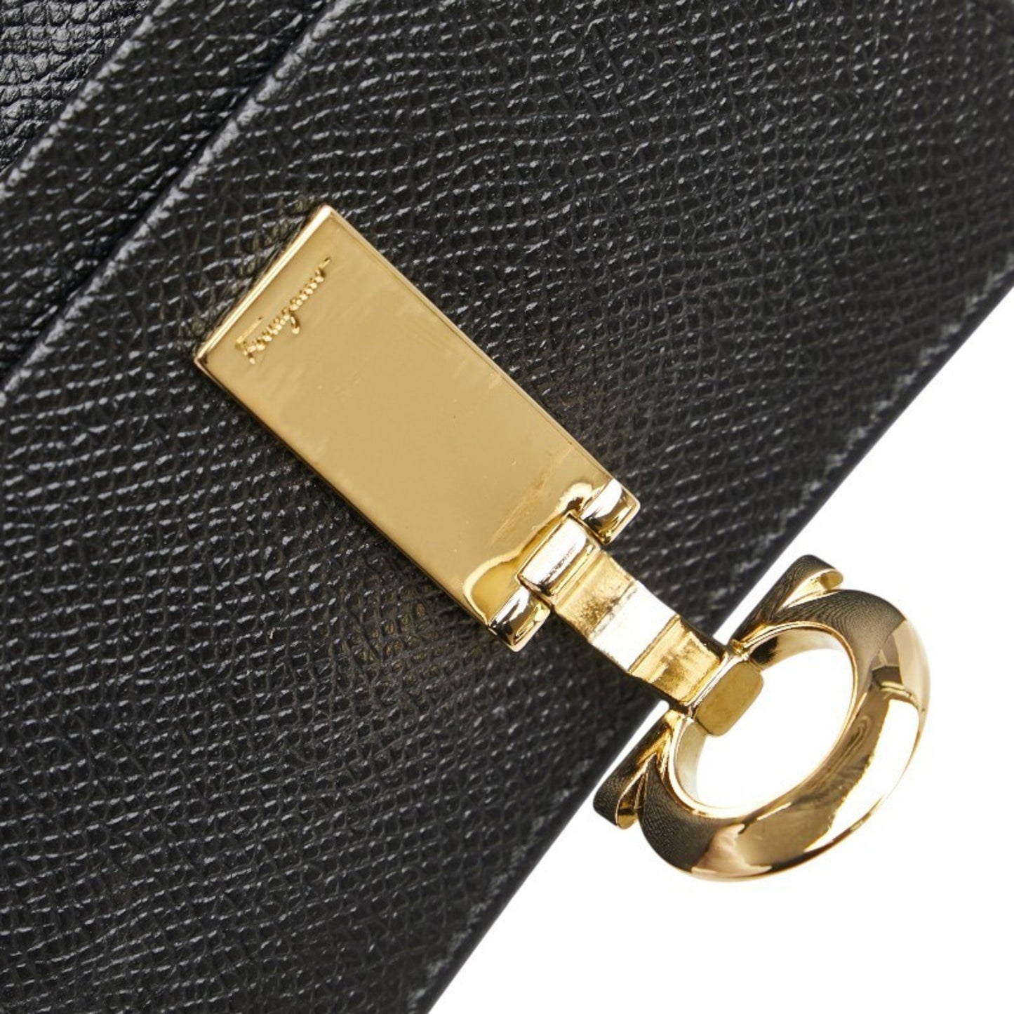 Salvatore Ferragamo Gancini Card Case In Black Leather