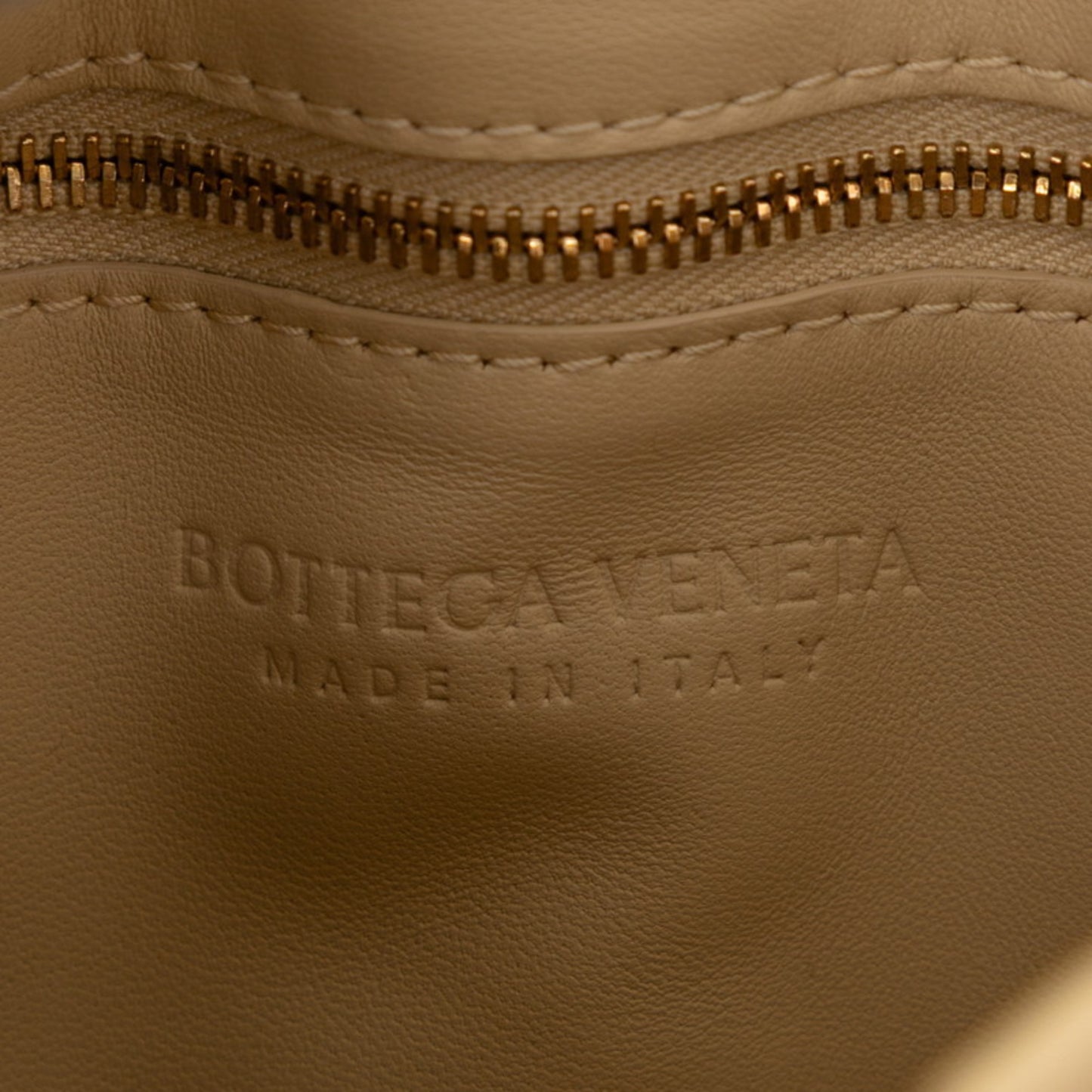 Bottega Veneta The Chain Cassette Shoulder Bag