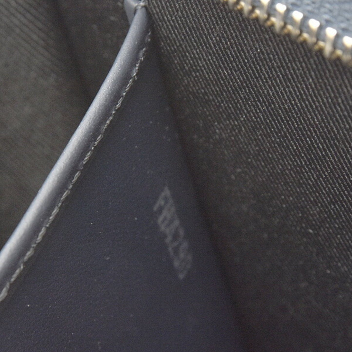 Louis Vuitton Men'S Monogram Tapestry Pochette Voyage Mm Clutch Bag