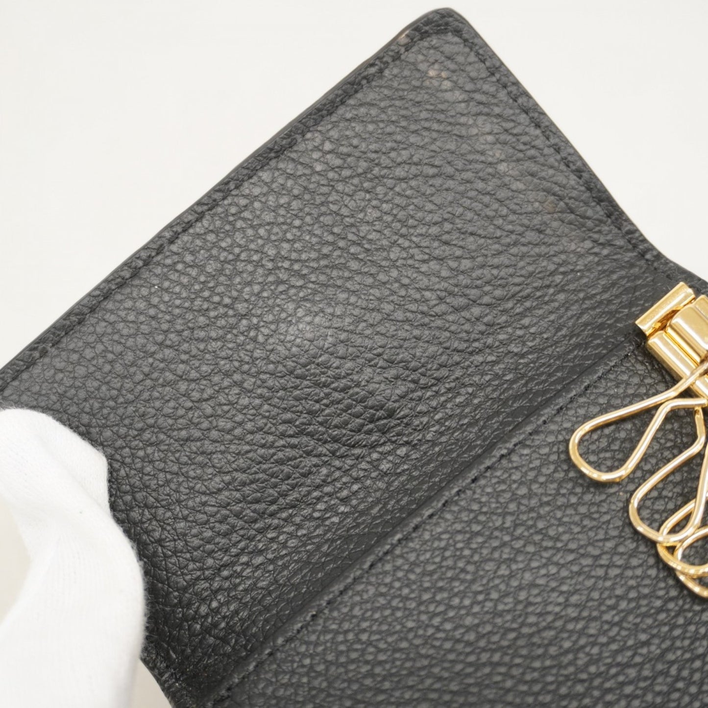 Louis Vuitton Monogram Empreinte Multicle 6 Key Case M64421 Noir