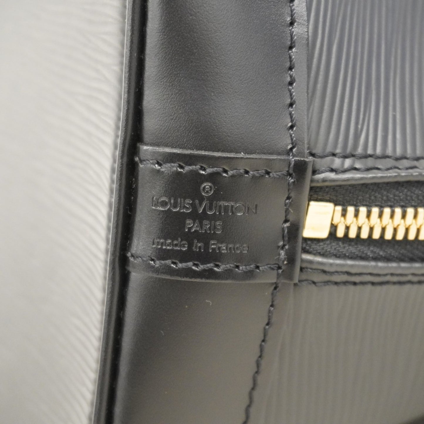 Louis Vuitton Epi Alma Handbag M52142 Noir