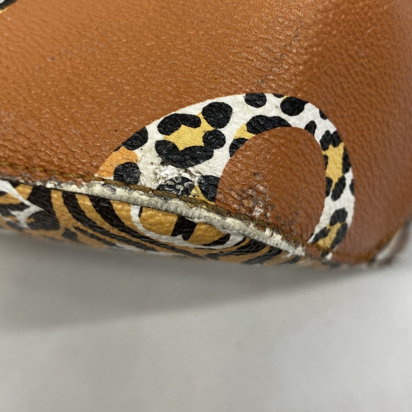 Louis Vuitton Monogram Jungle Neonoe Shoulder Bag M44717 Caramel