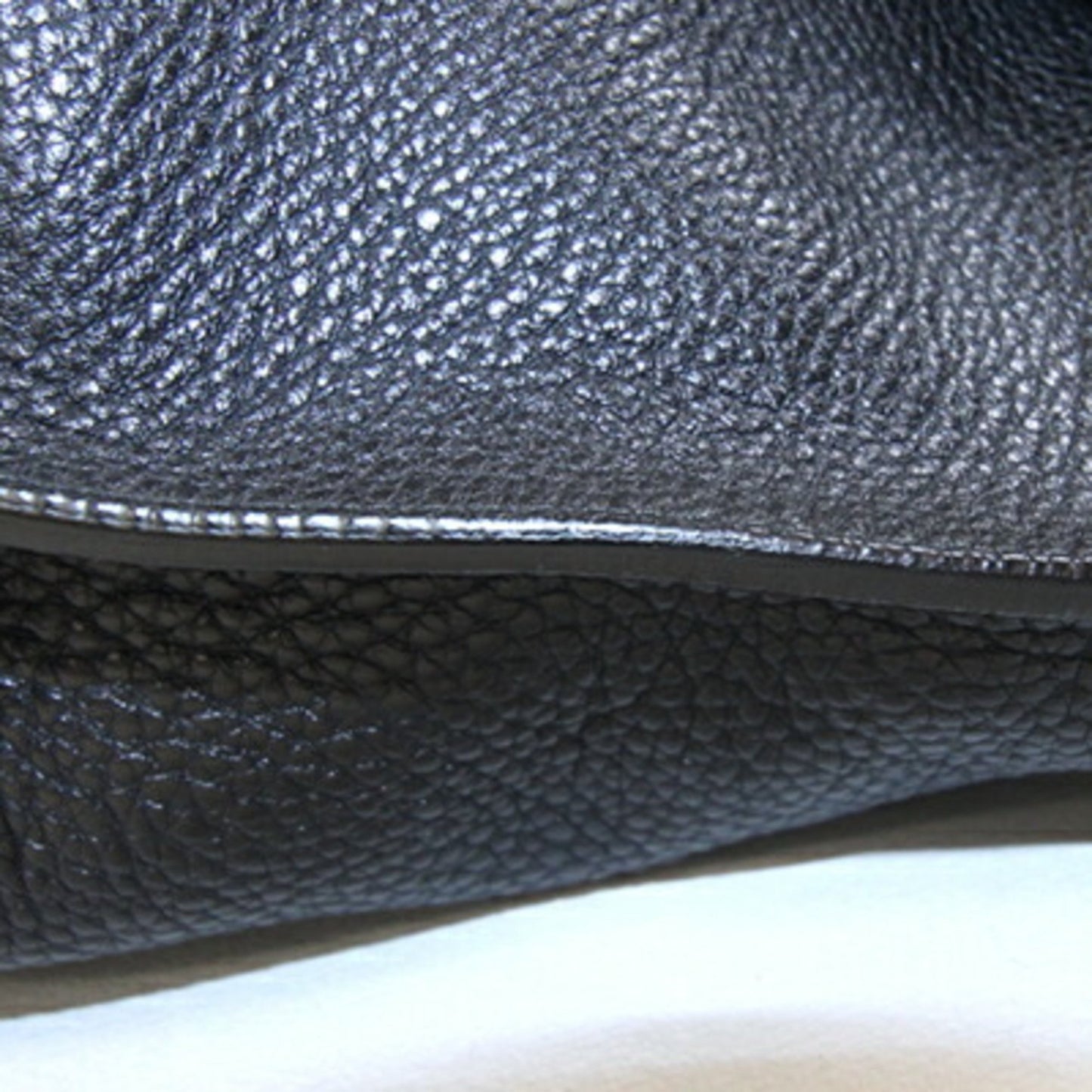 Salvatore Ferragamo Gancini Sofia Handbag 21A896 Black Leather Shoulder Bag