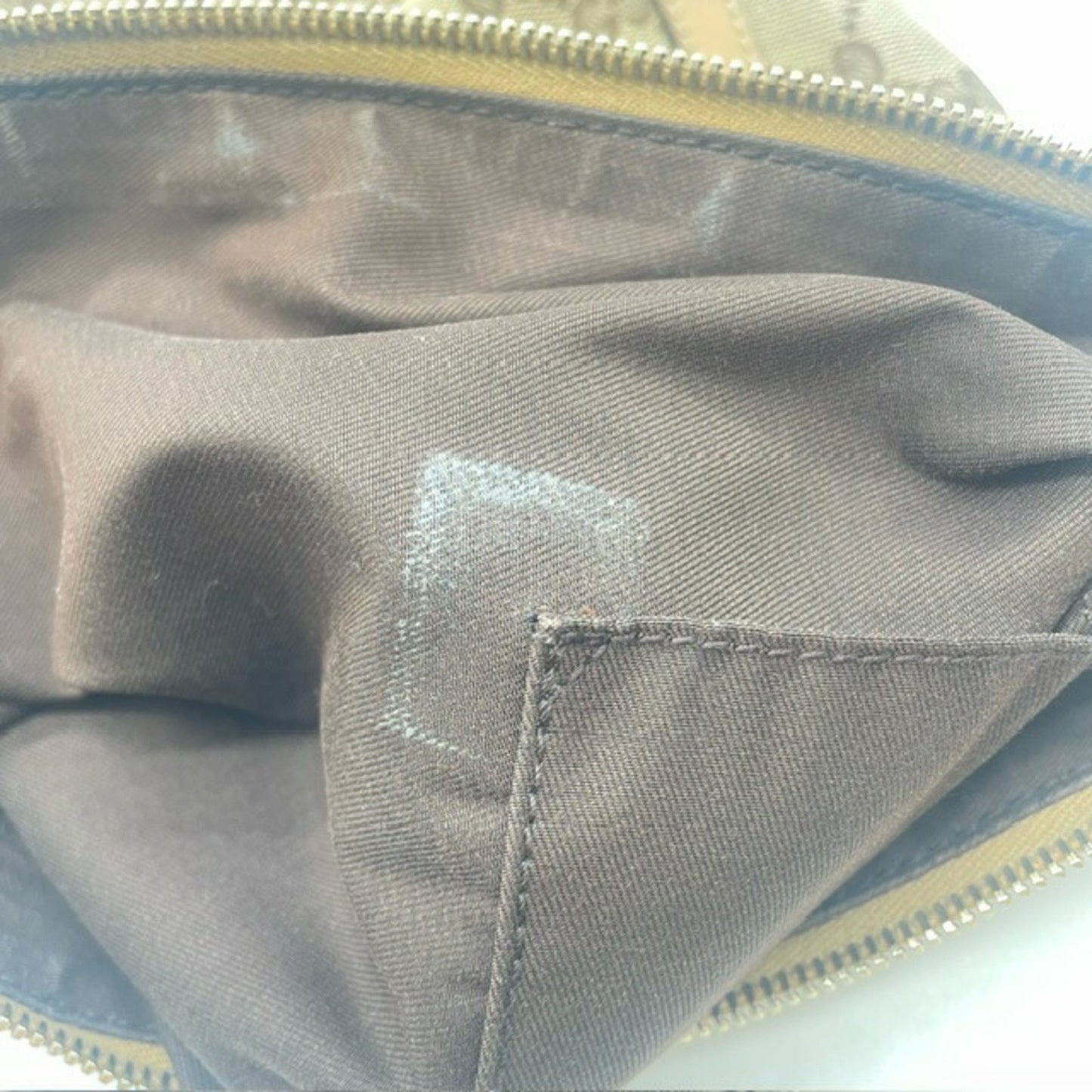 Gucci 203257 Shoulder Bag In Brown