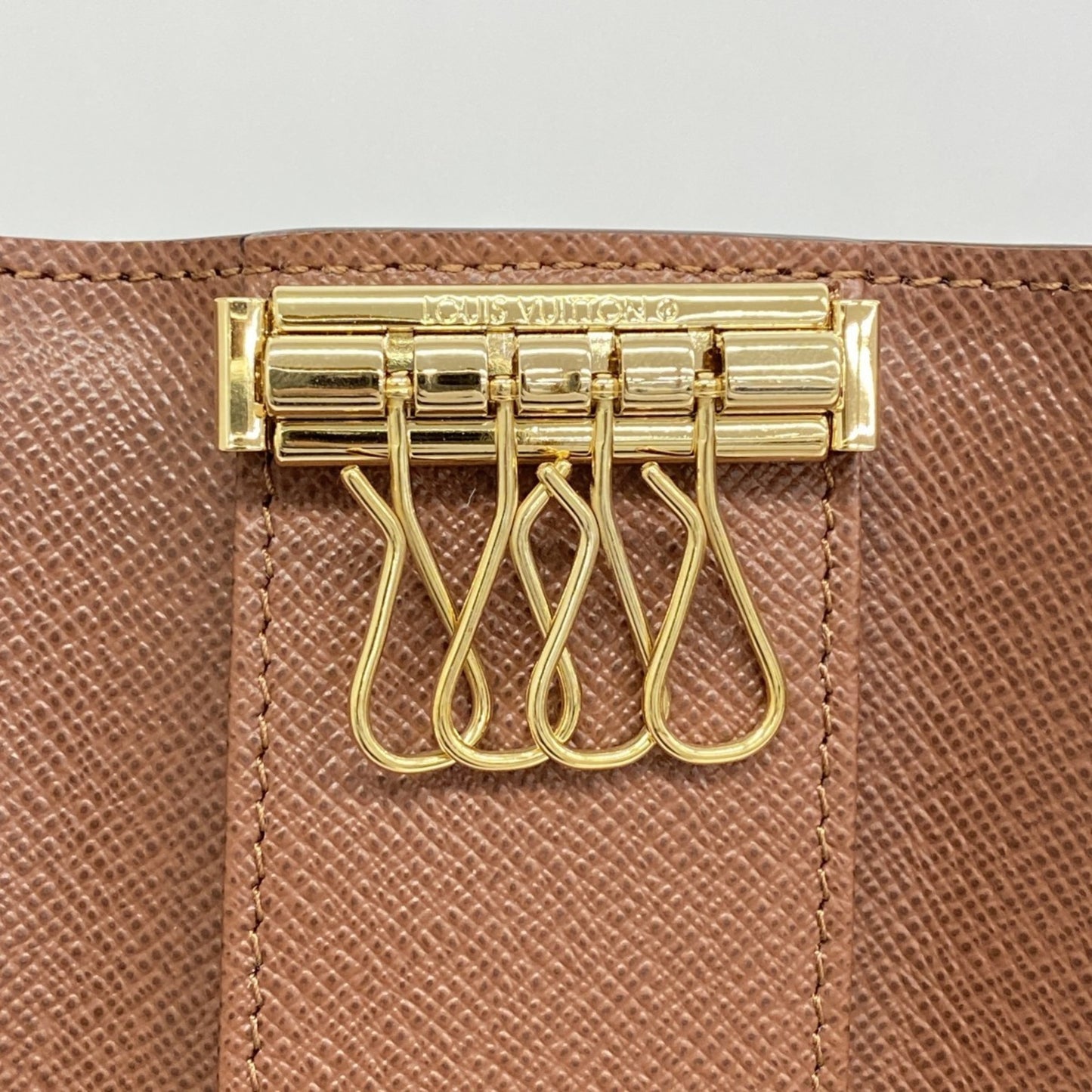 Louis Vuitton Monogram Multicle 4 Key Case M69517 Brown