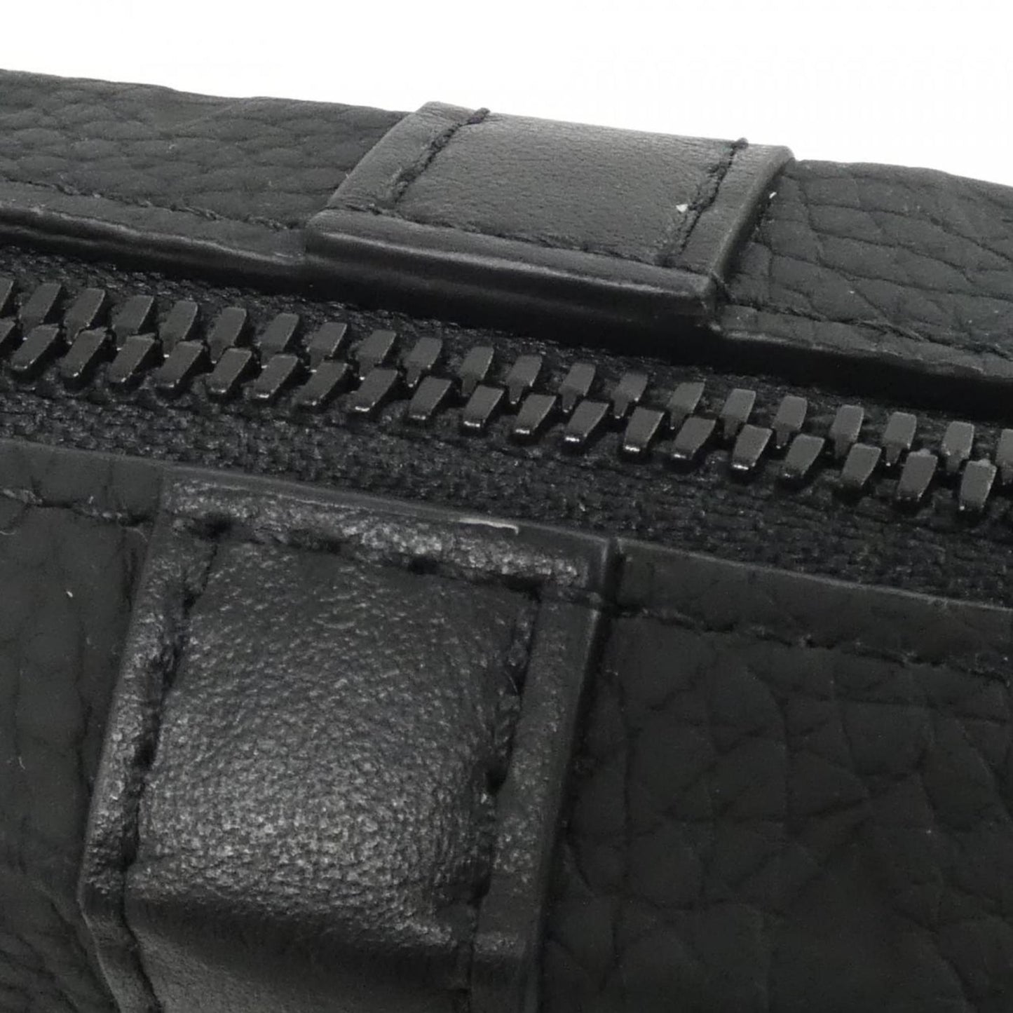 Louis Vuitton Taurillon Monogram Soft Trunk Wallet M80224 Shoulder Bag