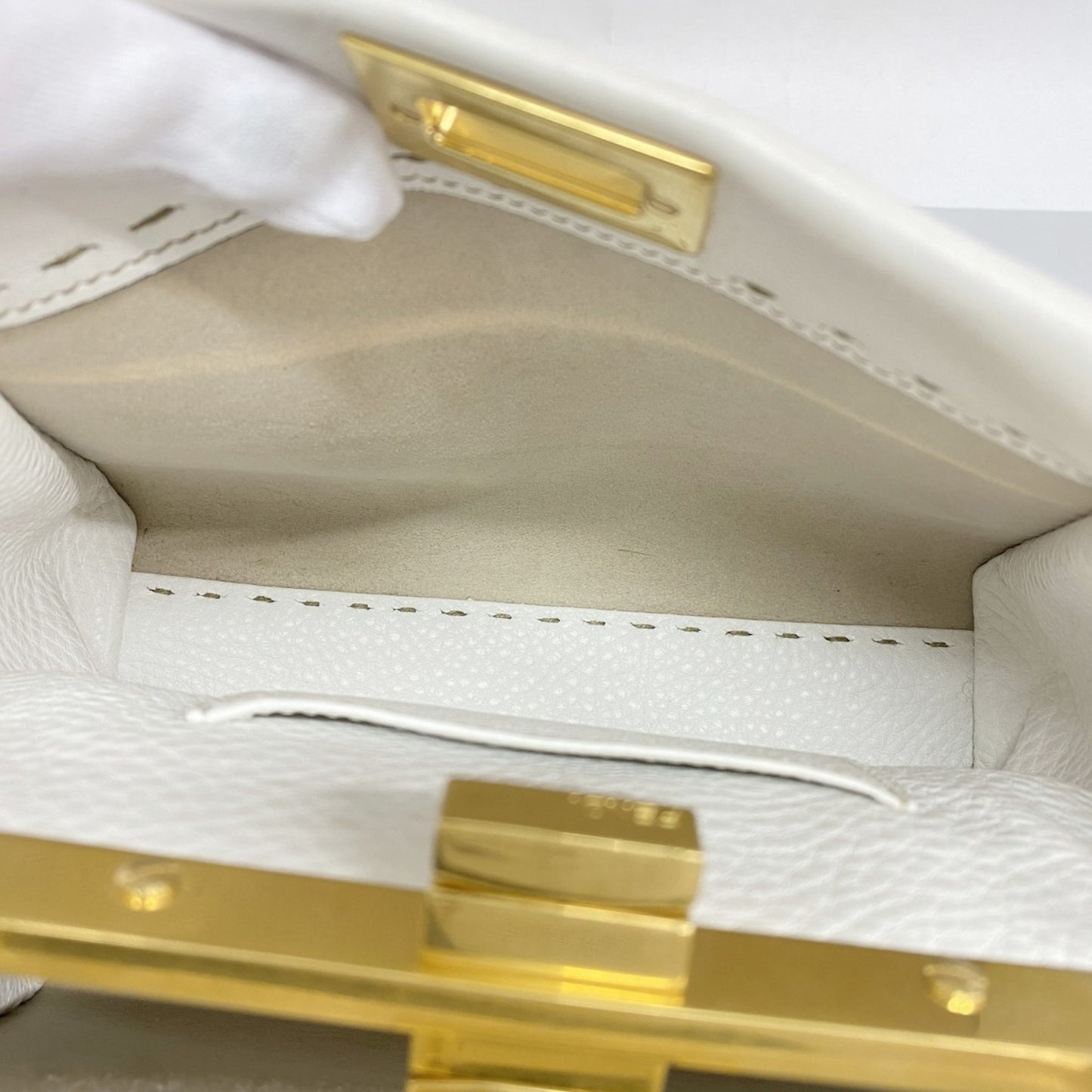 Fendi Selleria Peekaboo Leather Handbag