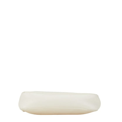 Salvatore Ferragamo Gancini Bag Pochette Au-21 4315 White Leather