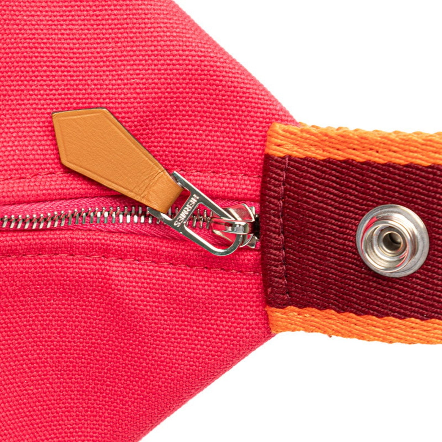 Hermes Herms Brides A Black Pm Handbag In Pink