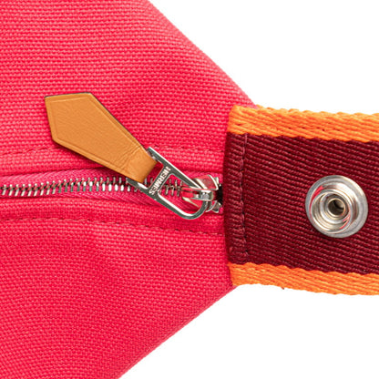 Hermes Herms Brides A Black Pm Handbag In Pink