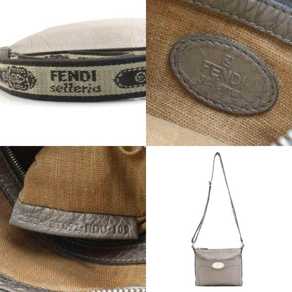Fendi Selleria Shoulder Bag In Leather