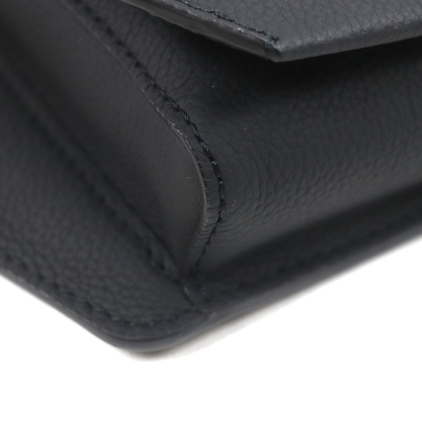 Louis Vuitton M57081 Lv Aerogramme Take-Off Sling Grained Leather Body Bag