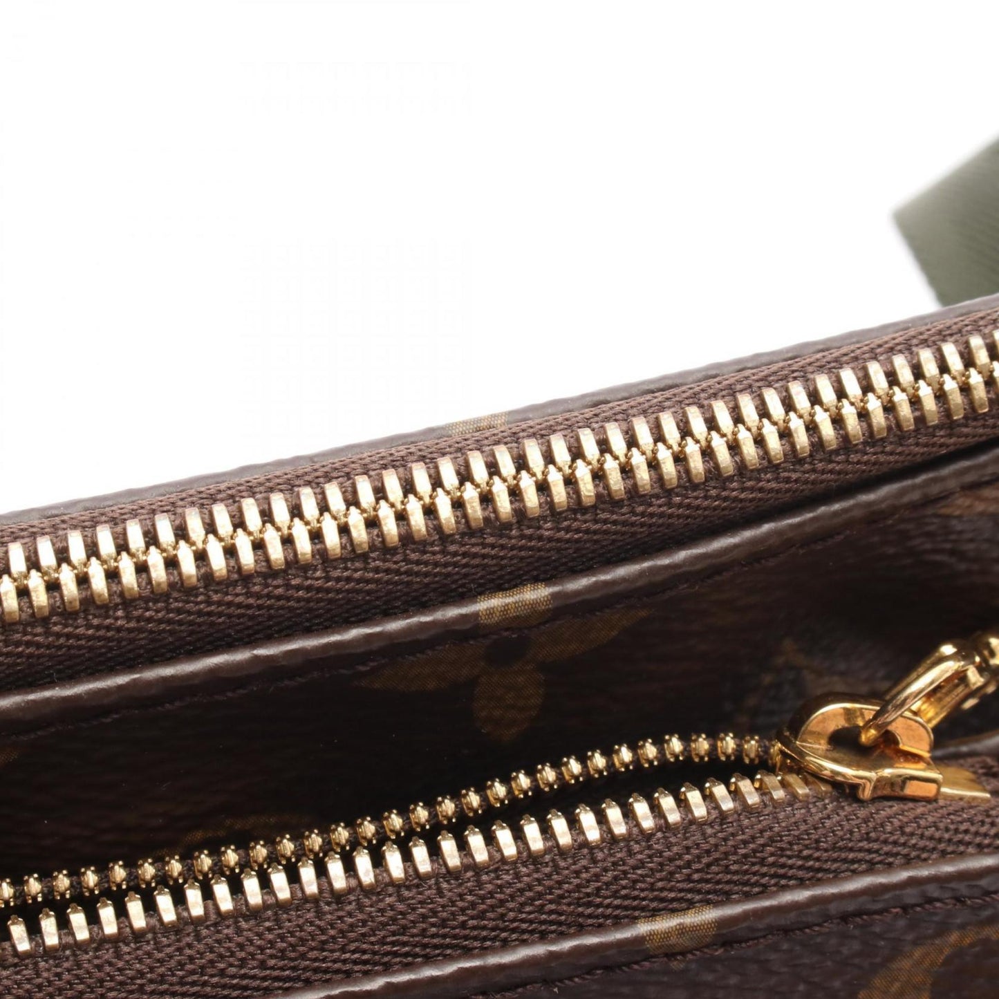 Louis Vuitton Multi Pochette Accessoires Shoulder Bag