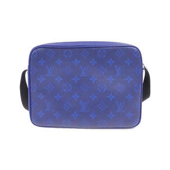 Louis Vuitton Taiga Lama Outdoor Messenger Pm M30242 Shoulder Bag