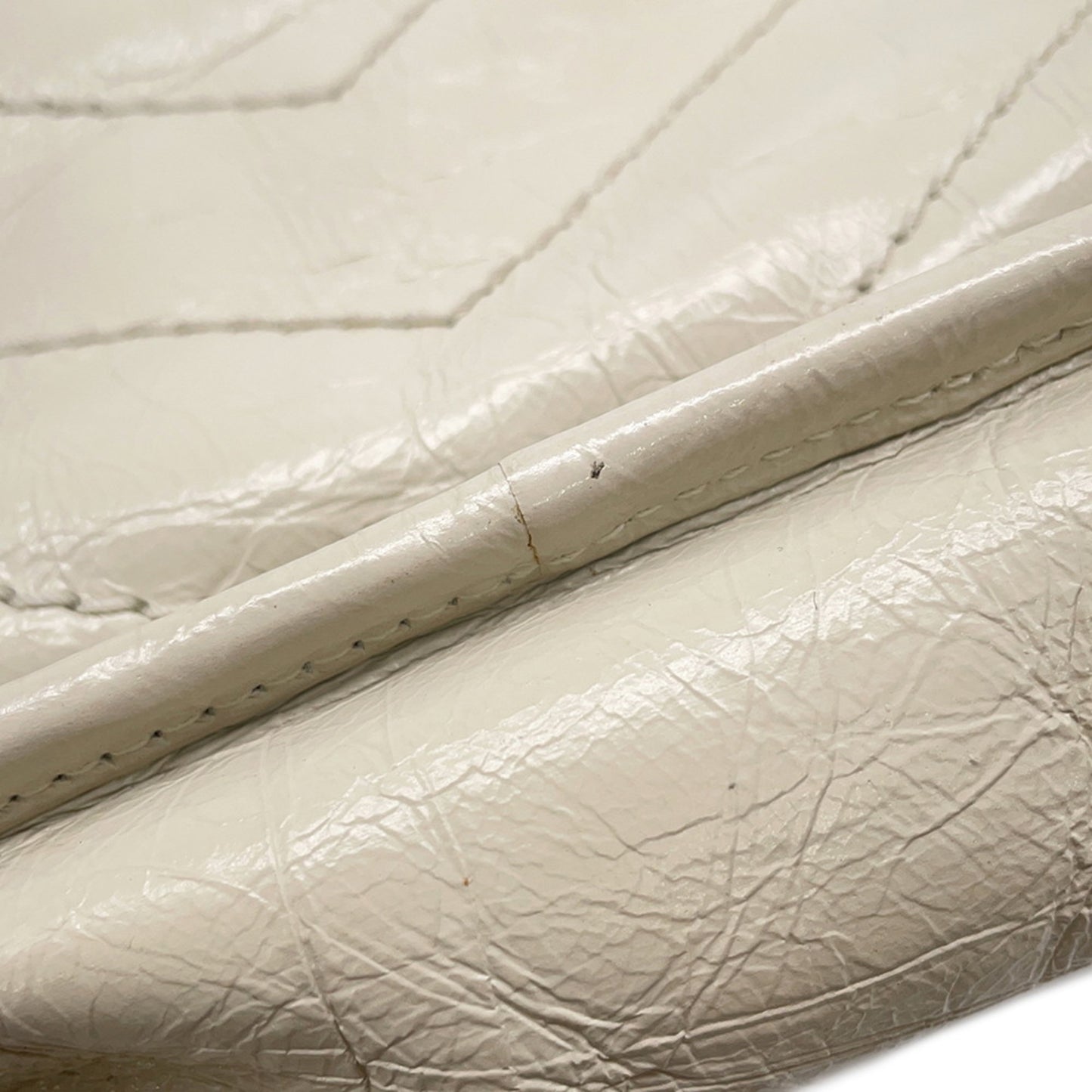 Yves Saint Laurent Niki Baby Leather Bag 6331600En049207 Saint Laurent Paris White