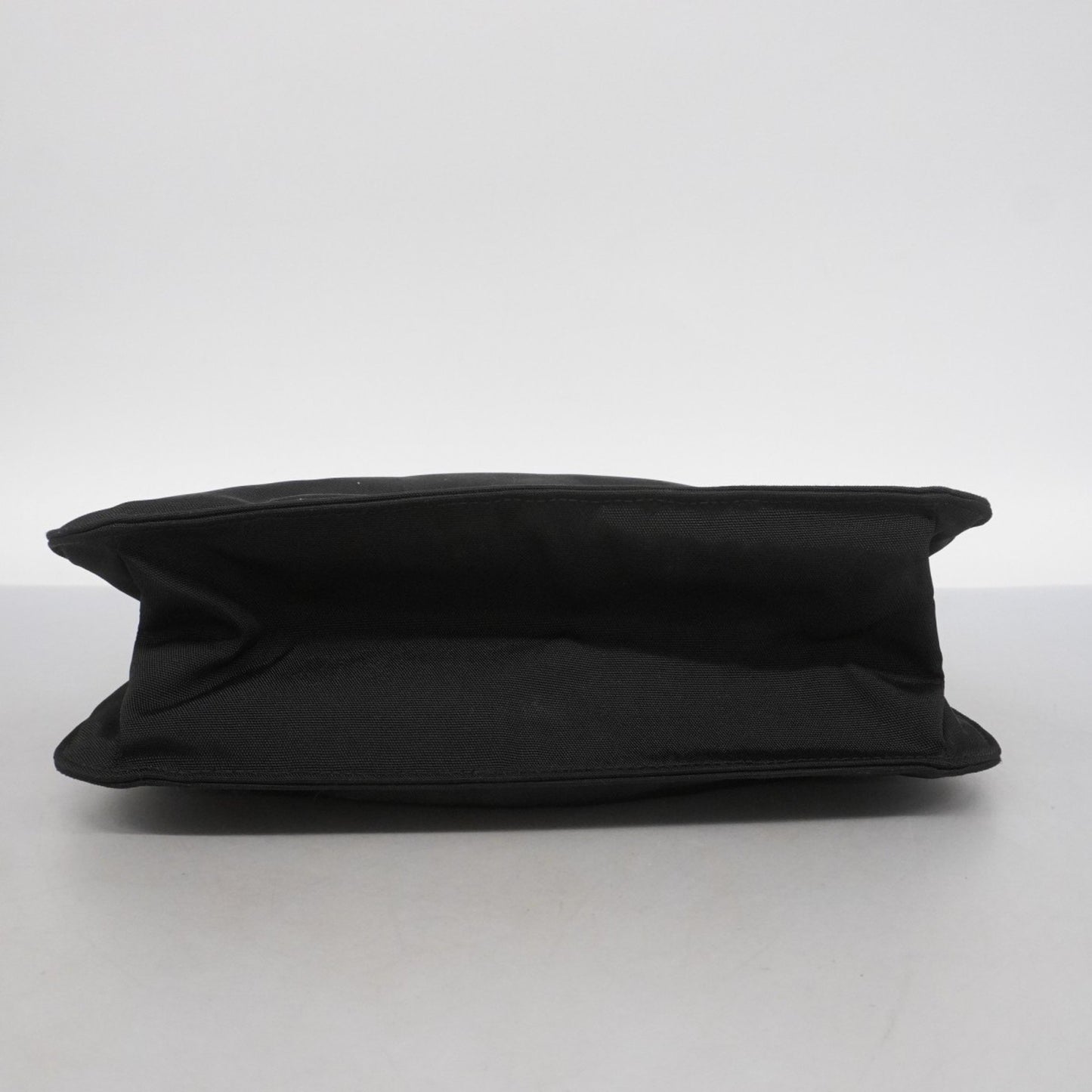 Gucci Shoulder Bag 001 3167 Nylon Black