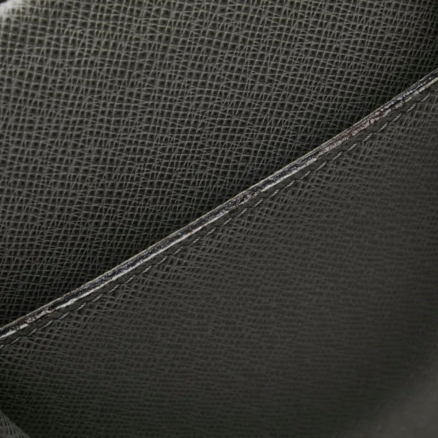 Louis Vuitton Taiga Glacier Porte-Document Business Bag/Shoulder Bag