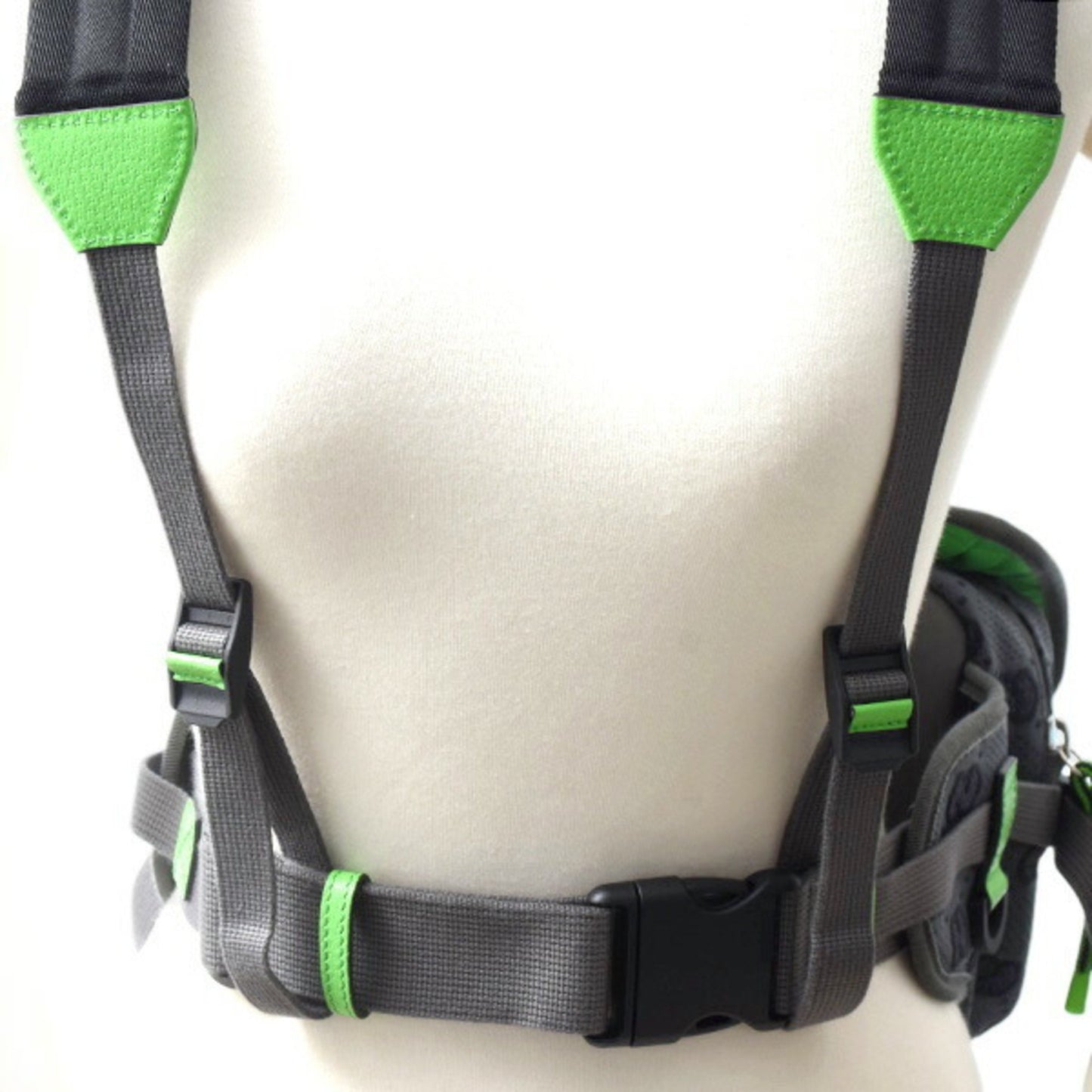 Gucci Men'S Small Backpack Gg Nylon Belt Bag In Gray