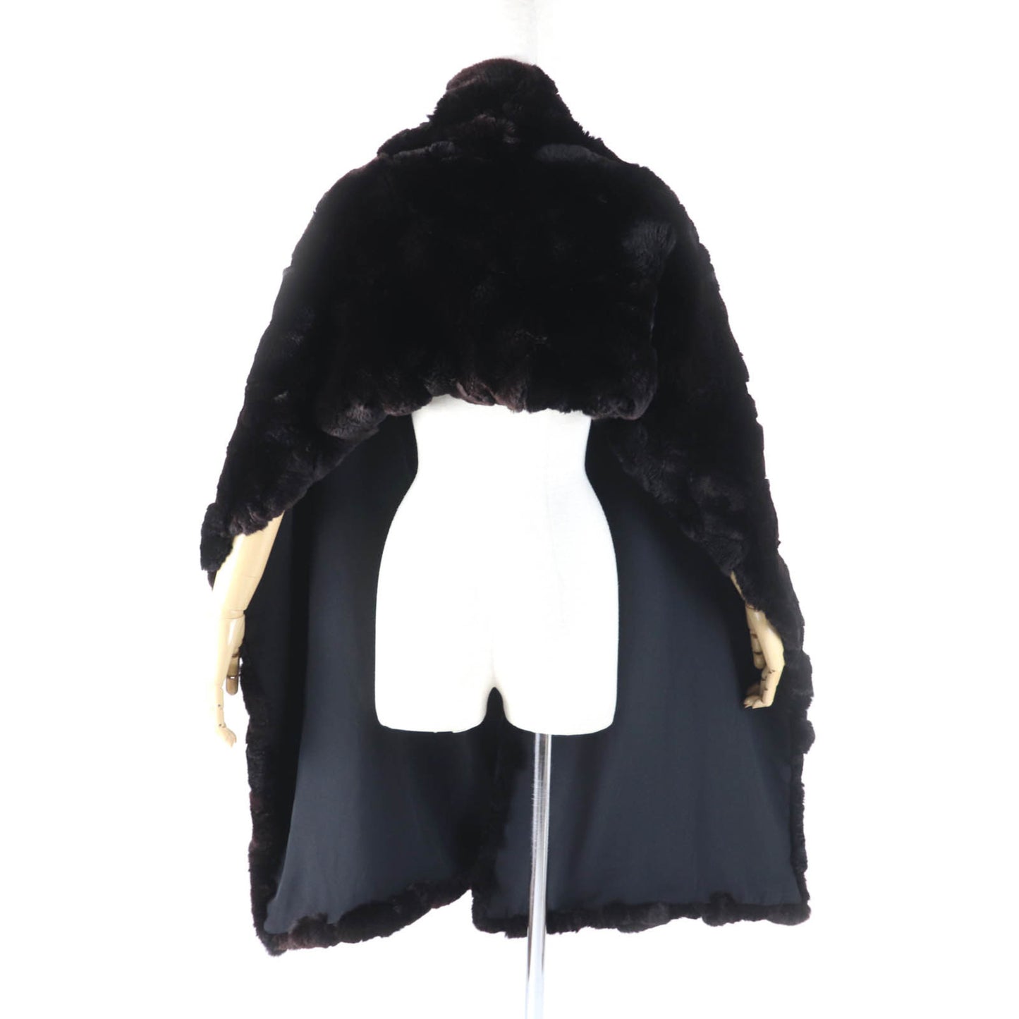 Vintage Chanel Orirug Fur With 100% Silk Lining