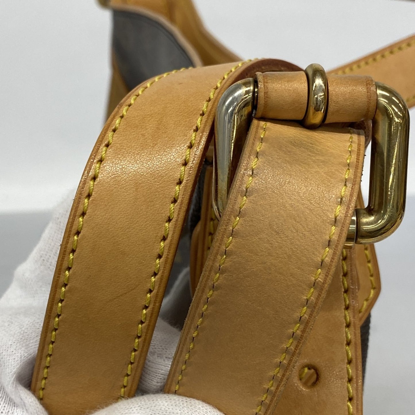 Louis Vuitton Monogram Hudson Gm Shoulder Bag M40045 Brown