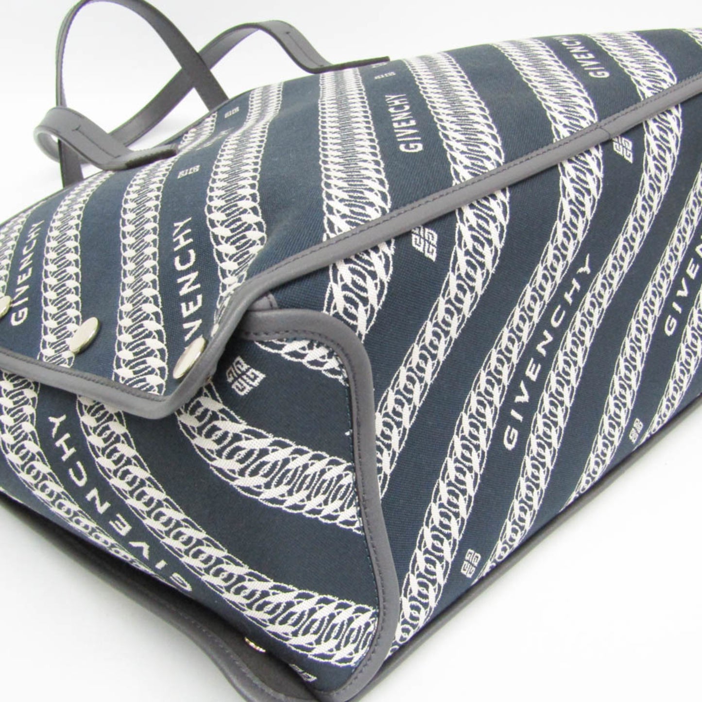 Givenchy Bond Tote Bb50Avb0Rx Men